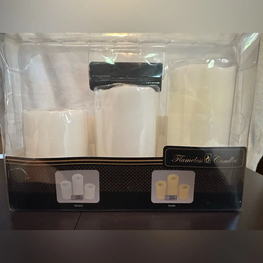 Flameless Candles - LED Mood Candles- set of‎ 3 with remote and timer feature